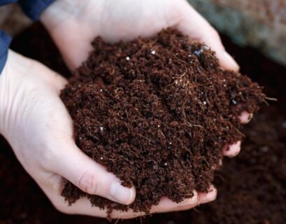mixing compost with topsoil